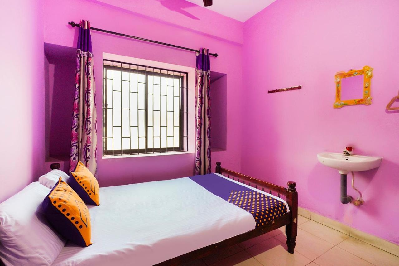 Hotel Spot On Rohini Residency Kadampuzha Edayur Exteriér fotografie