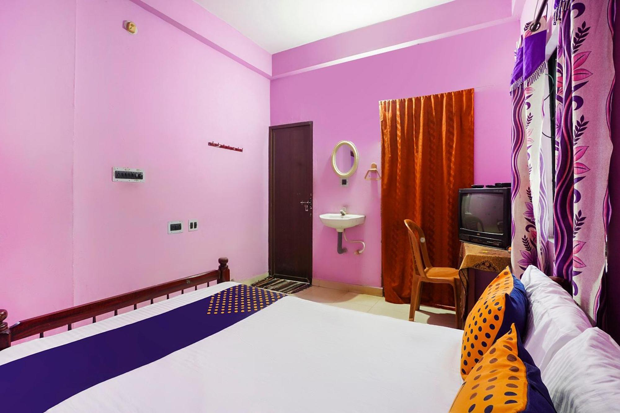 Hotel Spot On Rohini Residency Kadampuzha Edayur Exteriér fotografie